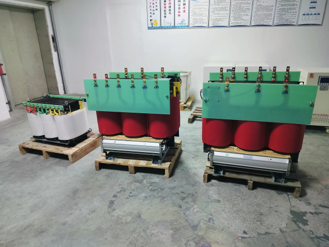罗庄KS11-1000KVA矿用变压器